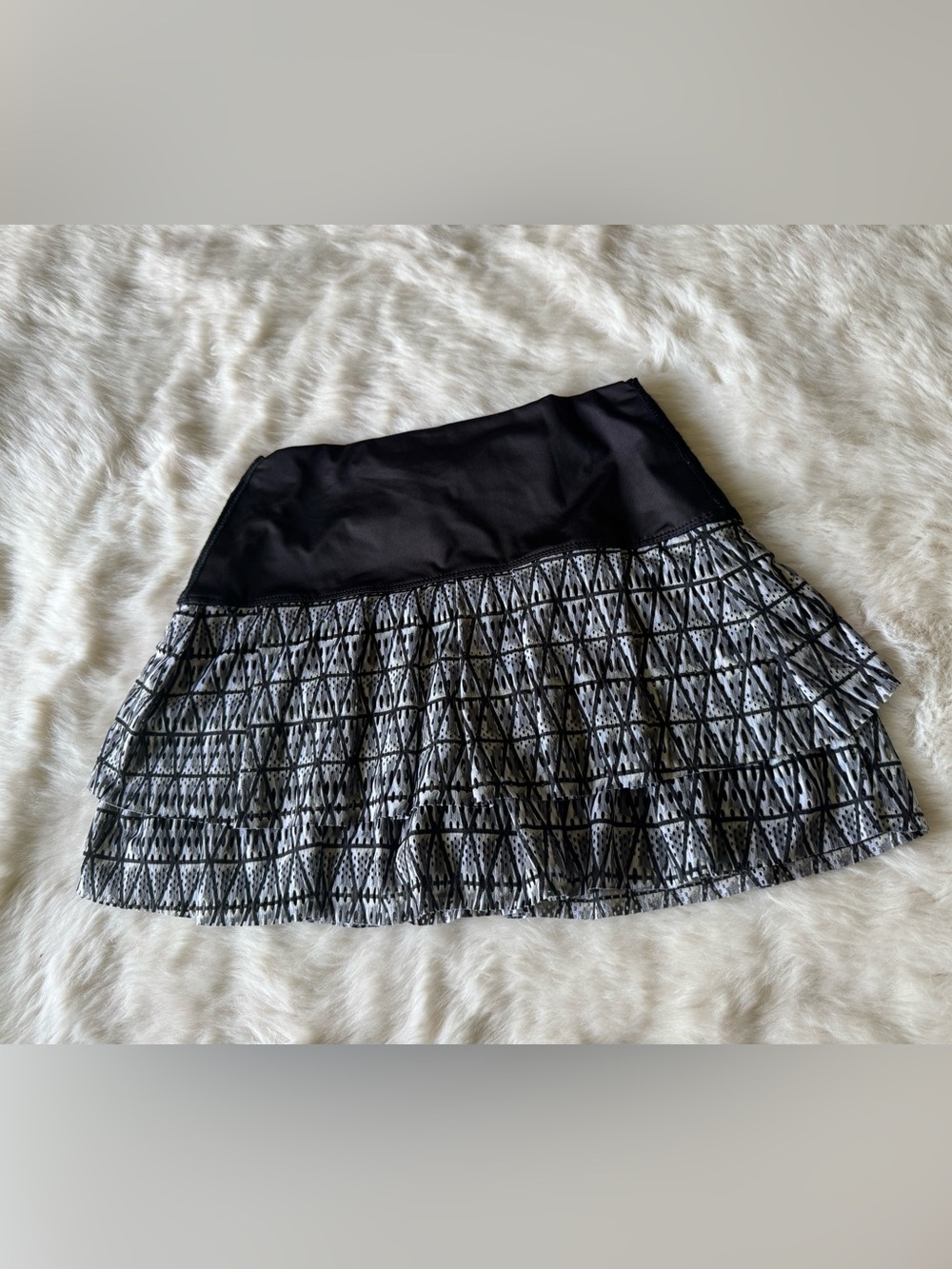 bethanie mattek-sands x lucky in love Tiered Mini Skirt in Black and Gray